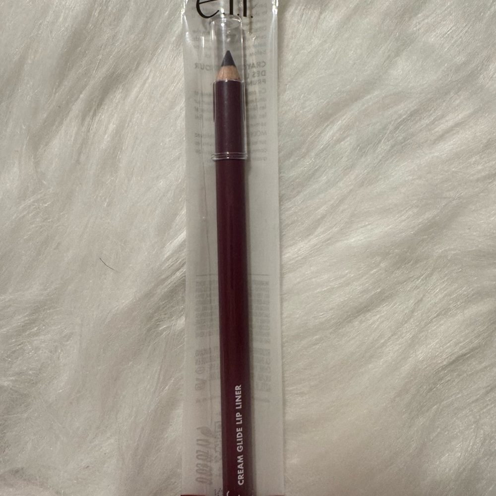 e.l.f. Cream Glide Lip Liner - Deep Berry